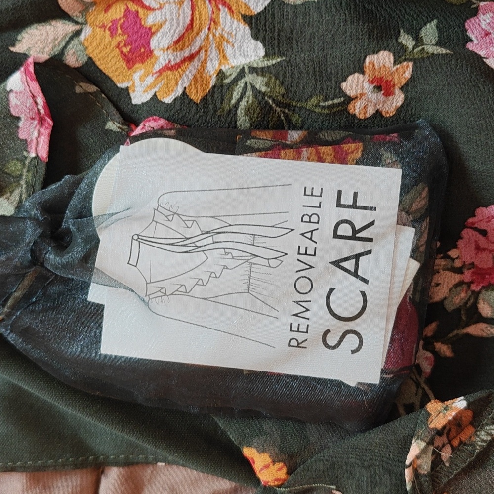 Floral Chiffon Dress - Picture 4 of 11
